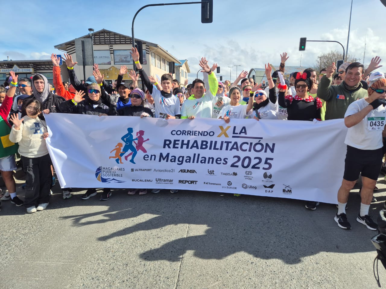 MAGALLANES SE MOVILIZÓ POR LA REHABILITACIÓN CON MASIVA CORRIDA SOLIDARIA FRENTE AL TERMINAL ARTURO PRAT