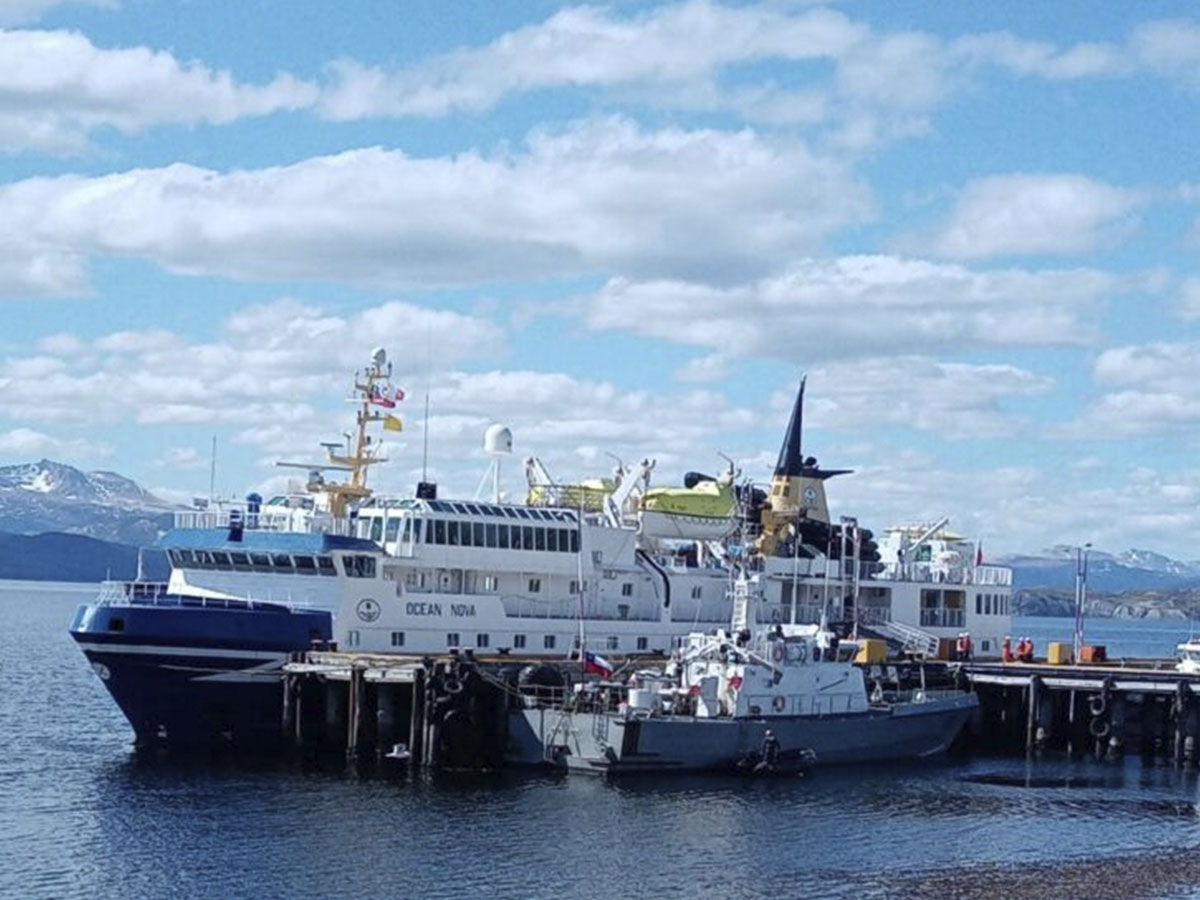 Empresa Portuaria Austral informa primer zarpe de crucero desde Puerto Williams